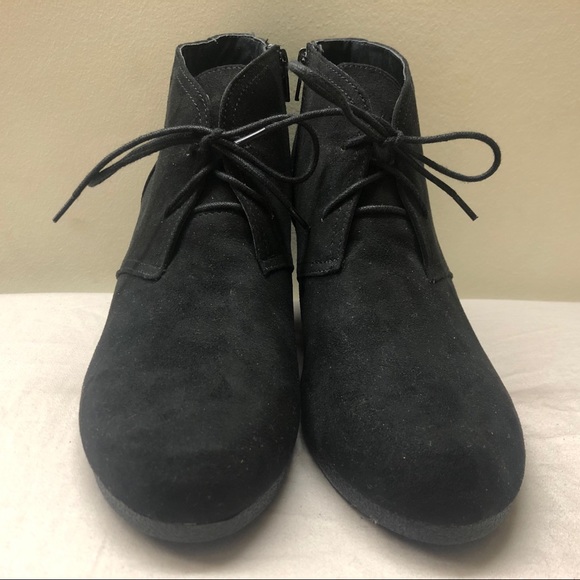 NWOT suede wedge booties - Picture 6 of 12